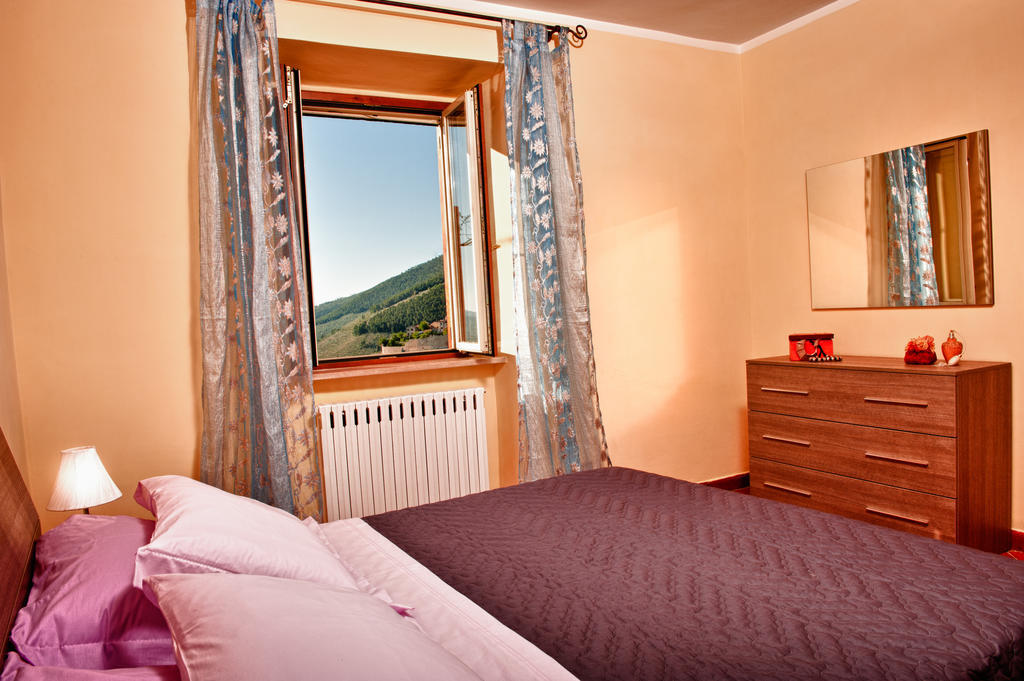B&B Le Torrette Кампело сул Клитуно Стая снимка