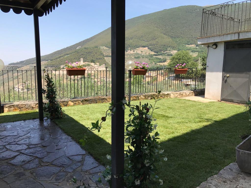 B&B Le Torrette Кампело сул Клитуно Екстериор снимка