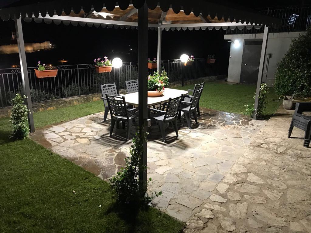 B&B Le Torrette Кампело сул Клитуно Екстериор снимка